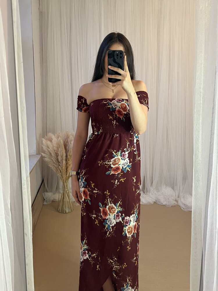 MAITE BLOEMEN JURKJE ROOD