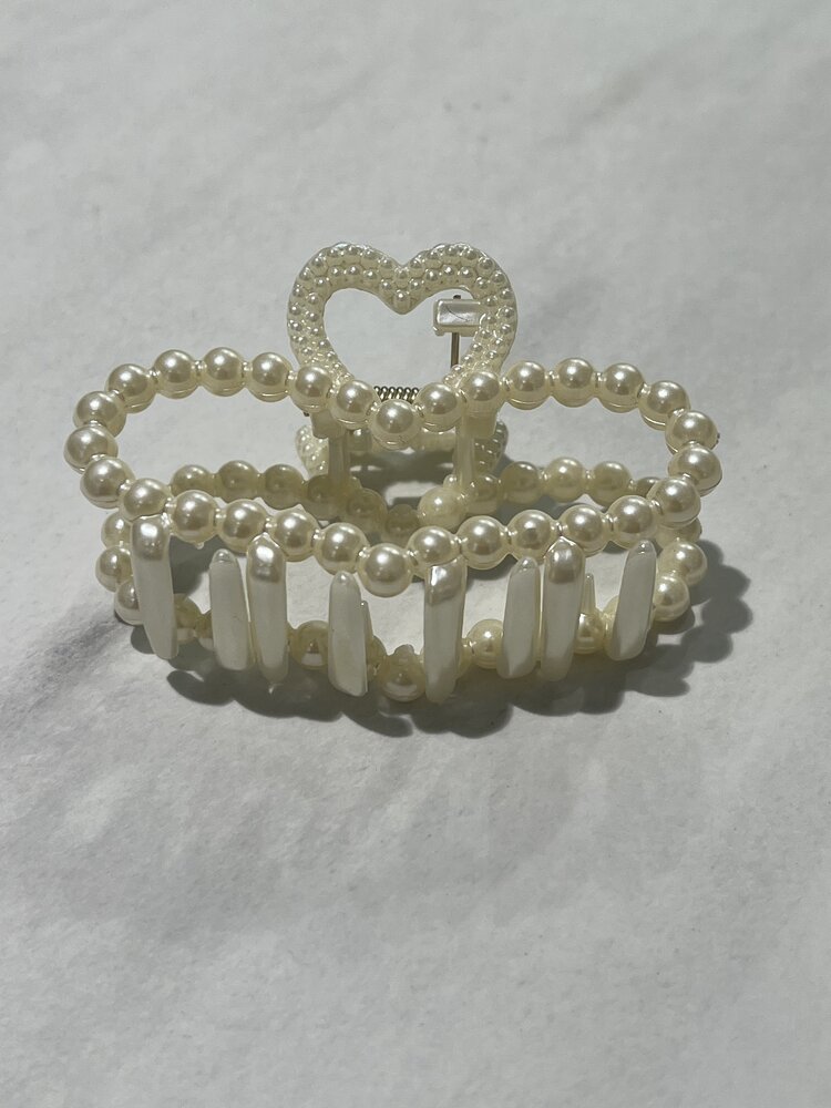 PEARL HAIRCLIP