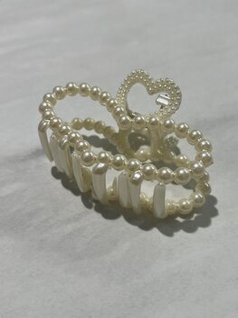 PEARL HAIRCLIP