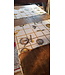 Le grenier du lin Christmas baubles table runner