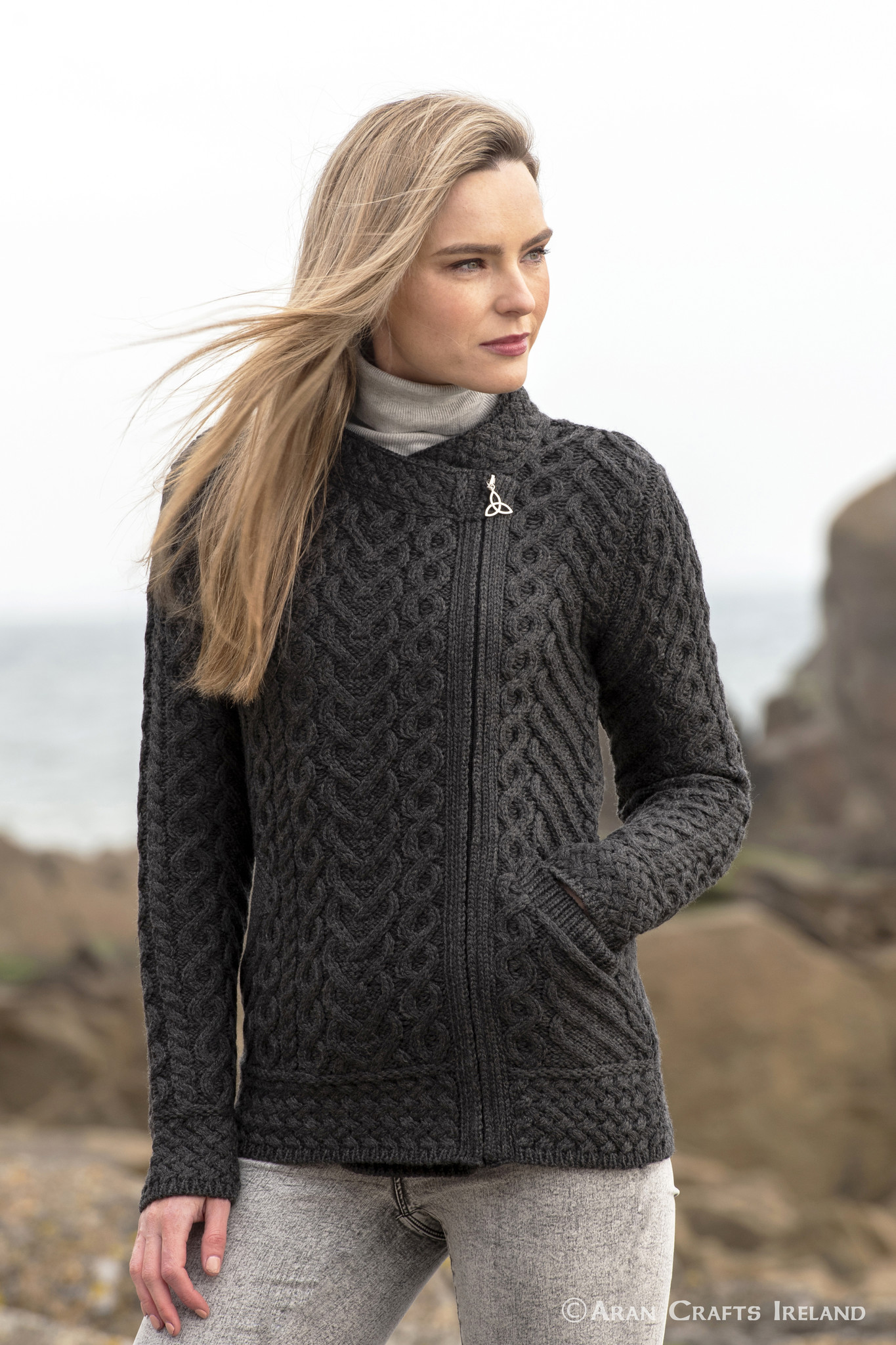 aran craft Cachael Cardigan X4884