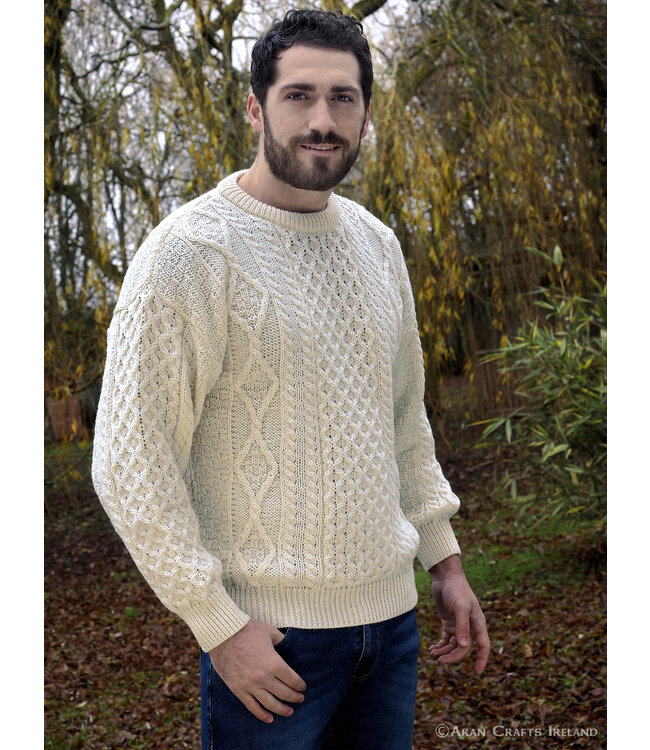 aran craft "INIS MOR / C1347"Round neck Irish jumper