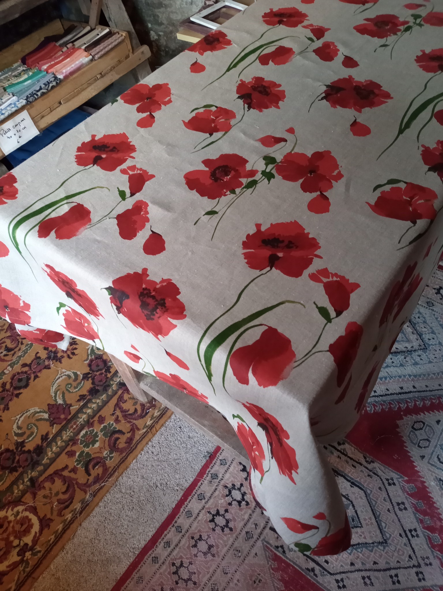 Le grenier du lin Poppy tablecloth