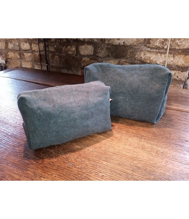 Le grenier du lin fir green linen case