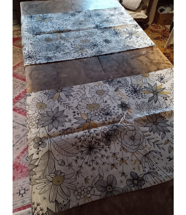 Le grenier du lin chemin de table en lin " daisy gold"