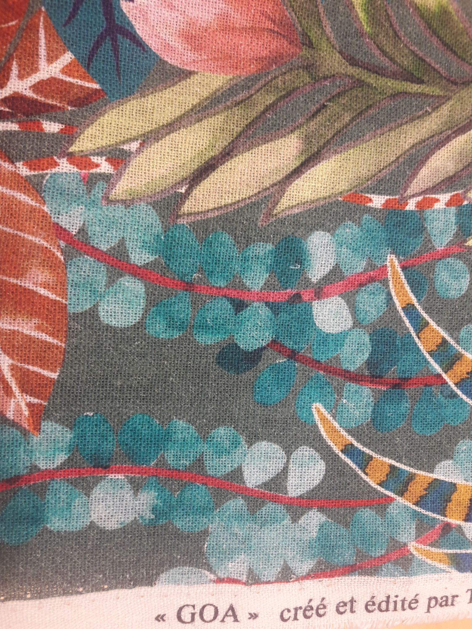 Linen fabric "coloured ramage