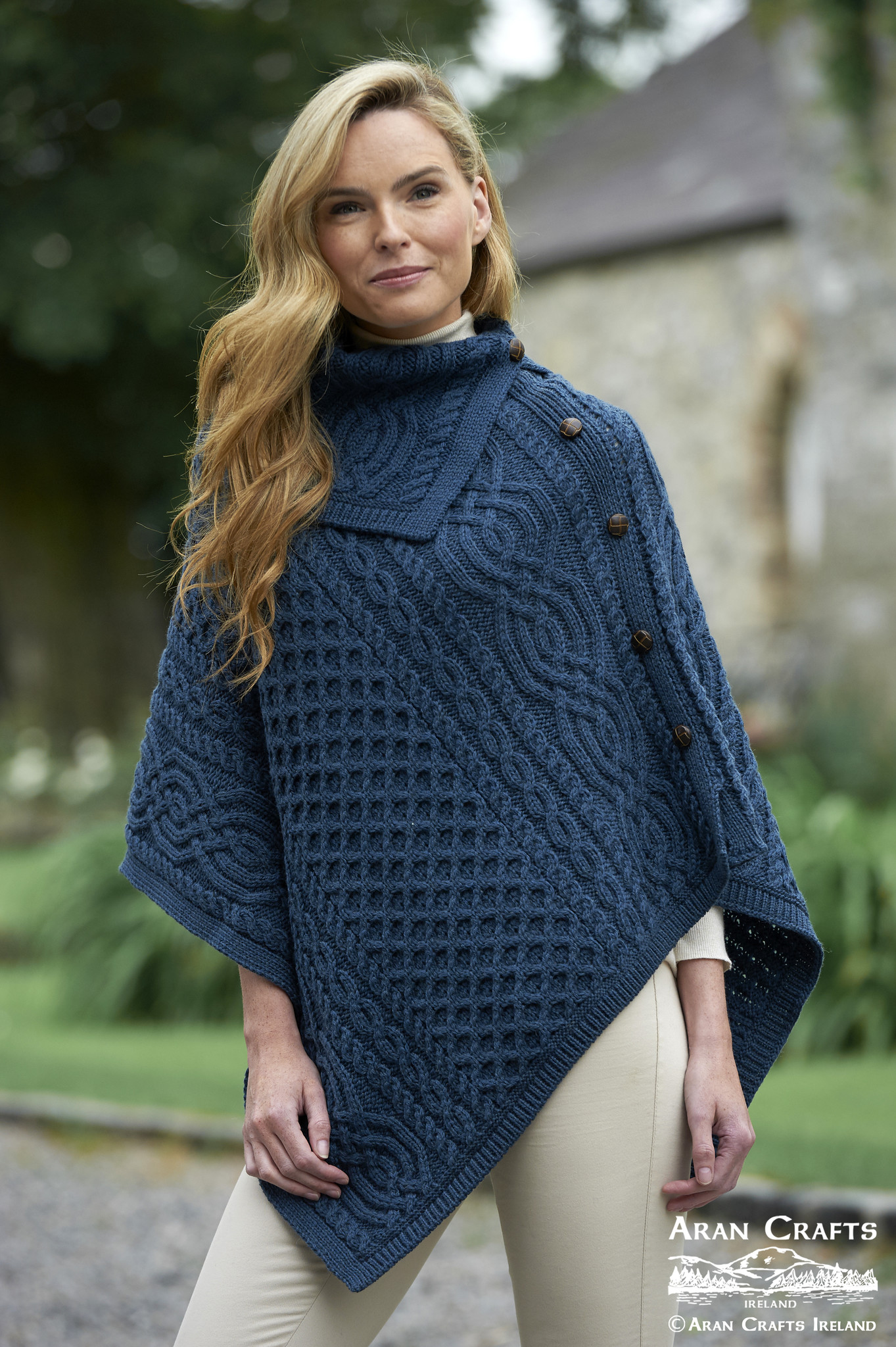 aran craft Ierse wollen poncho tipperary CW4784