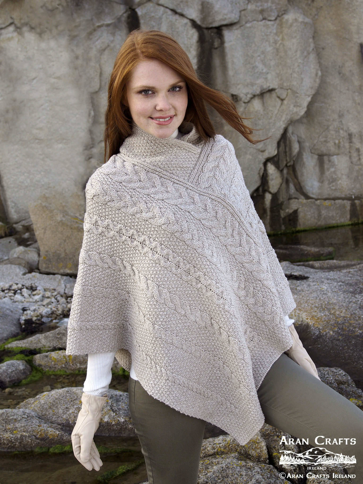 aran craft Irish powerscourt poncho SH4272