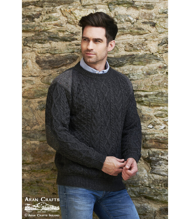aran craft "SLIGO / T24" Ronde hals Ierse trui