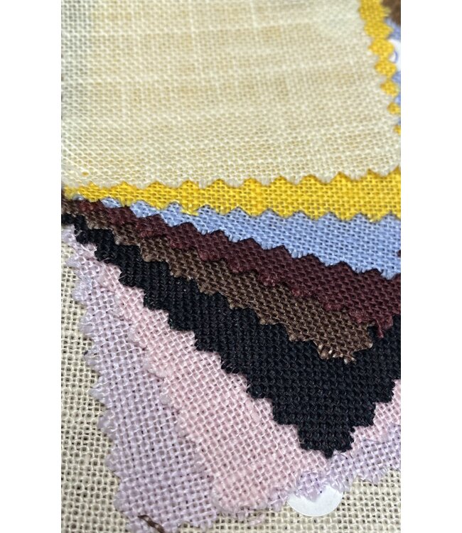 Toile a broder 12 fils