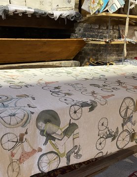 Le grenier du lin Bicycle linen tablecloth