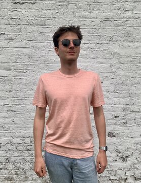 achel Men's linen knitted T-shirt with pink round neck