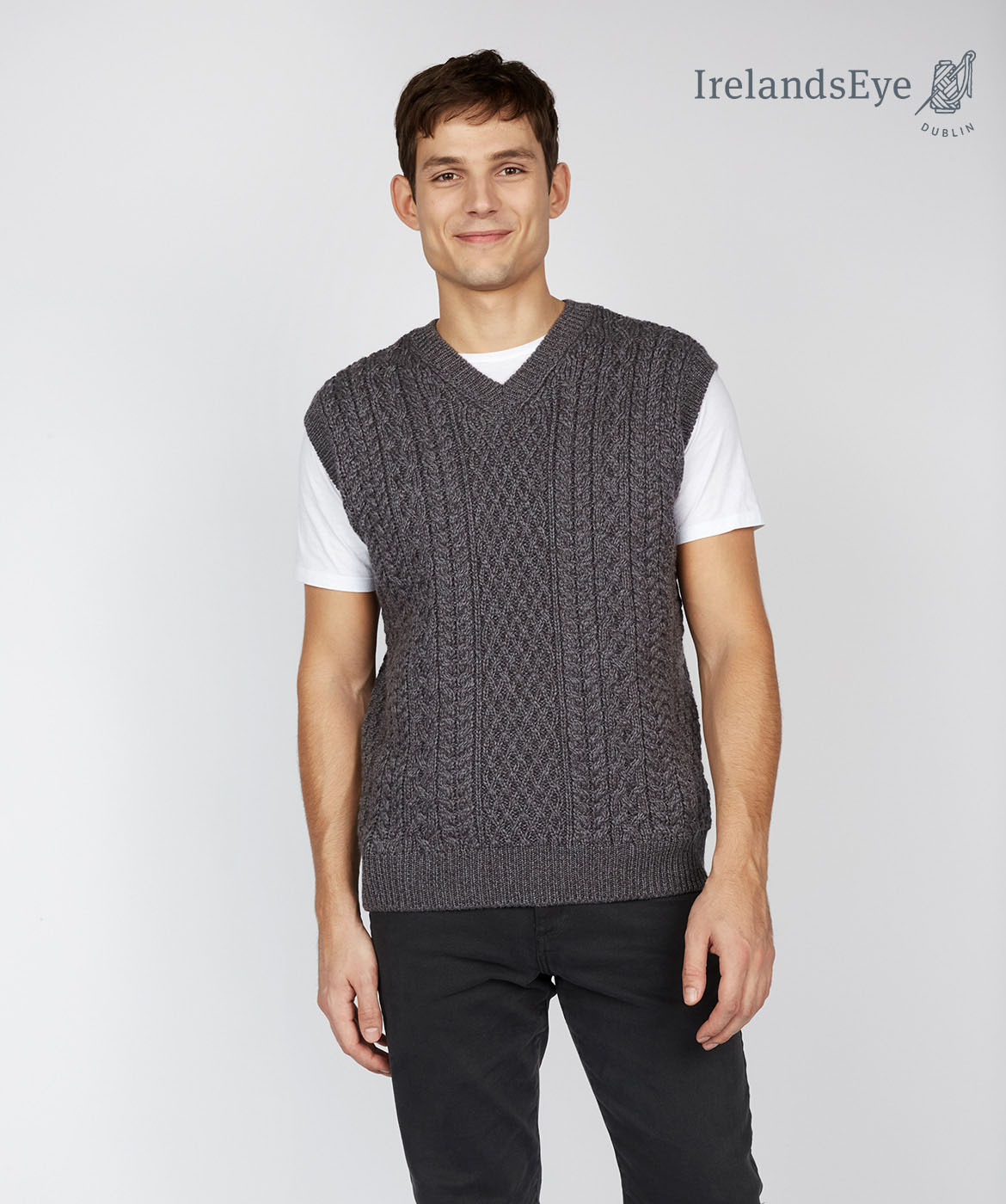 Irelandseye Men's sleeveless Irish jumper BIRCH A999