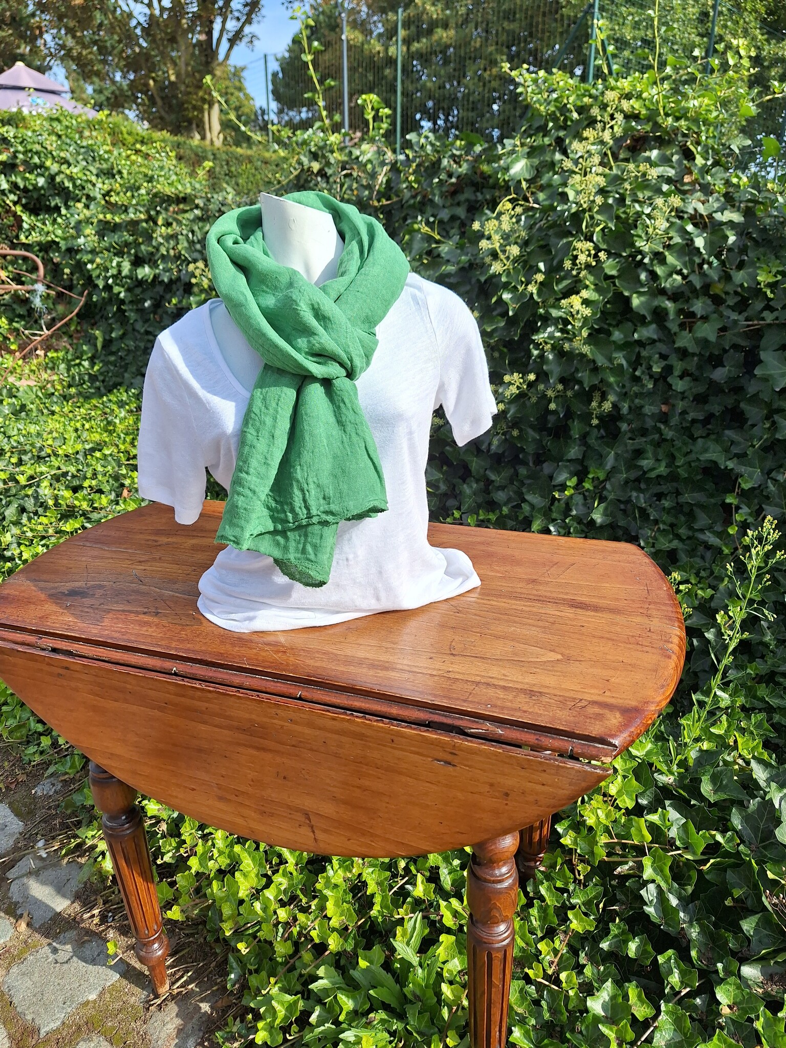 Mixed scarf in Brazilian green linen