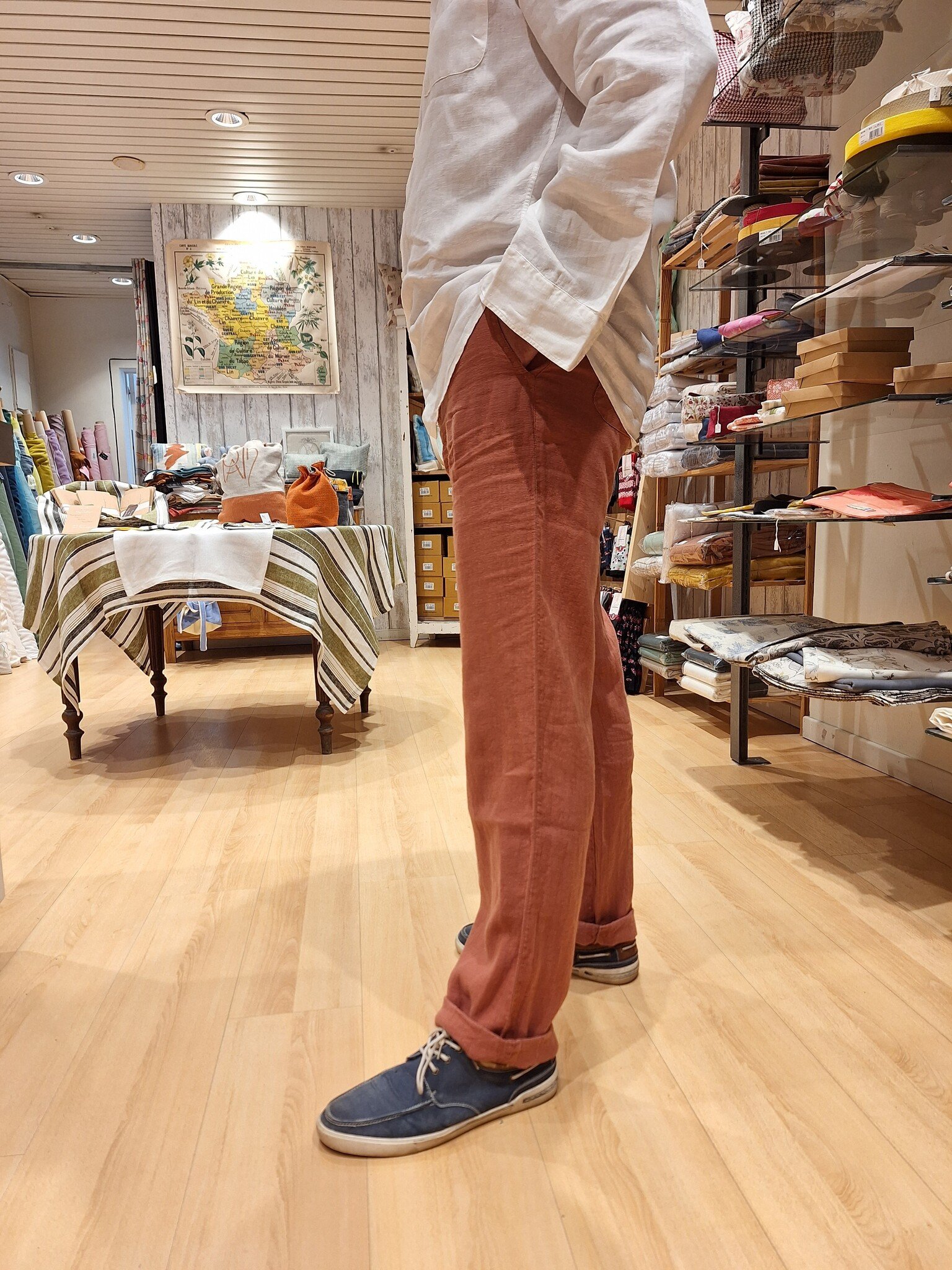 Le grenier du lin Van terra cotta linen trousers