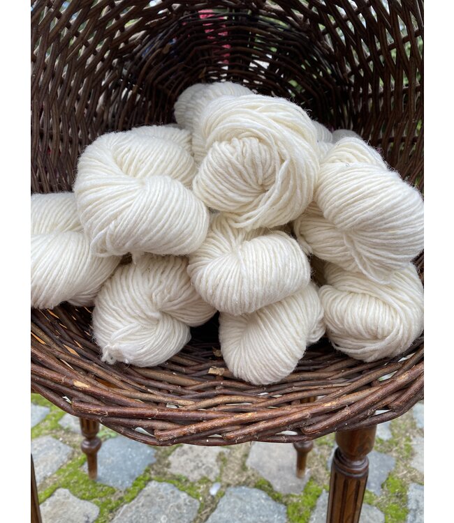 aran craft Breiwol van zuivere Ierse wol