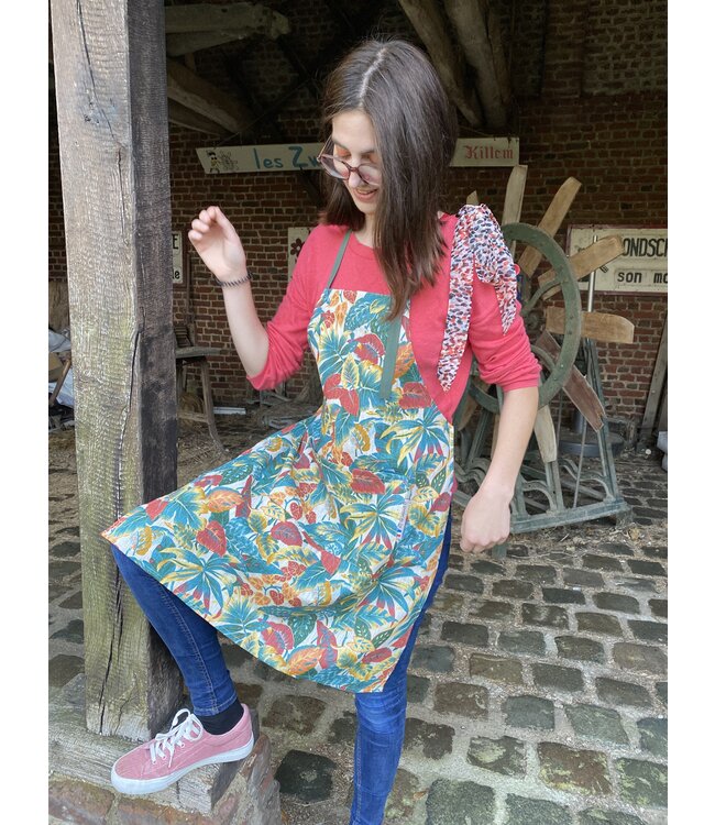 Le grenier du lin Apron Colored jungle