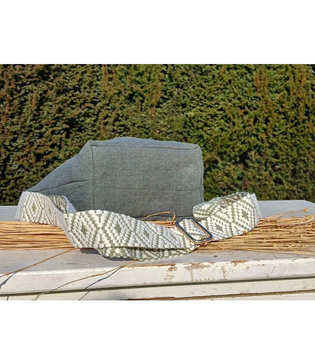 Le grenier du lin Shoulder bag in khaki green linen