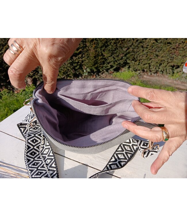 Le grenier du lin Sac en lin  à bandoulière GRIS CLAIR