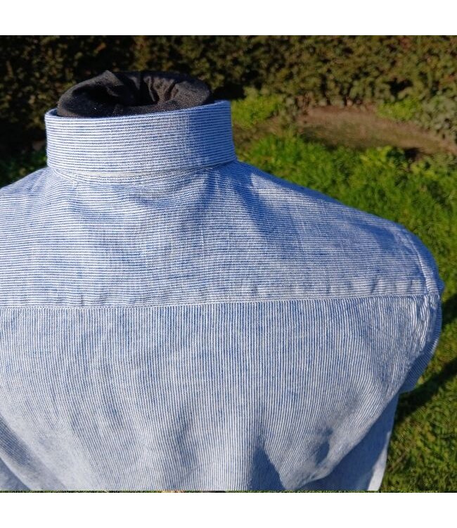 Le grenier du lin Long-sleeved shirt in fine blue stripes