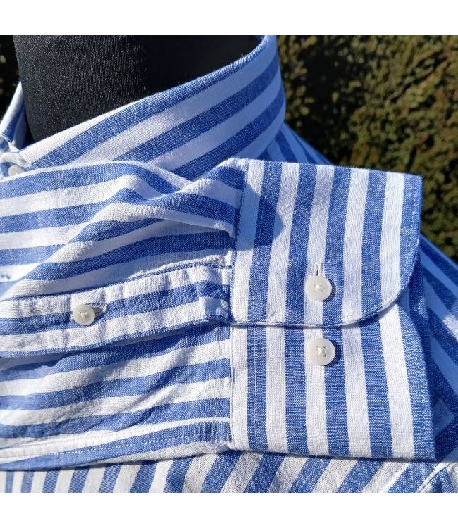 Long-sleeved blue striped shirt
