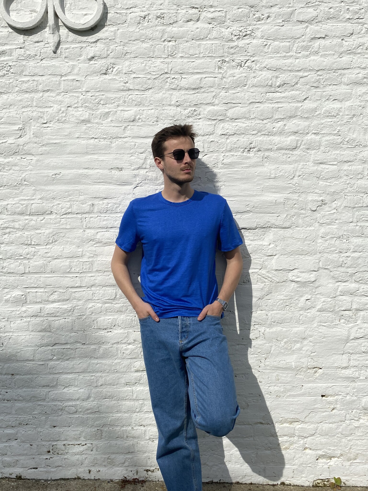 T-shirt homme en maille de lin col rond bleu electrique Le Grenier