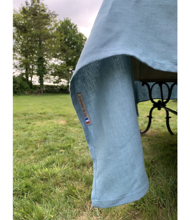 Le grenier du lin Siena Celadon linen tablecloth