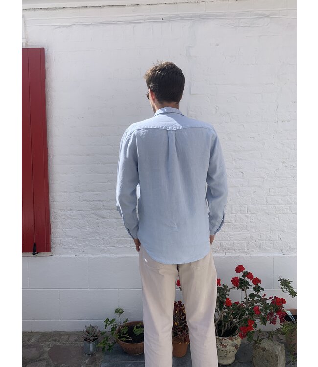 Le grenier du lin glacier blue long-sleeved linen shirt
