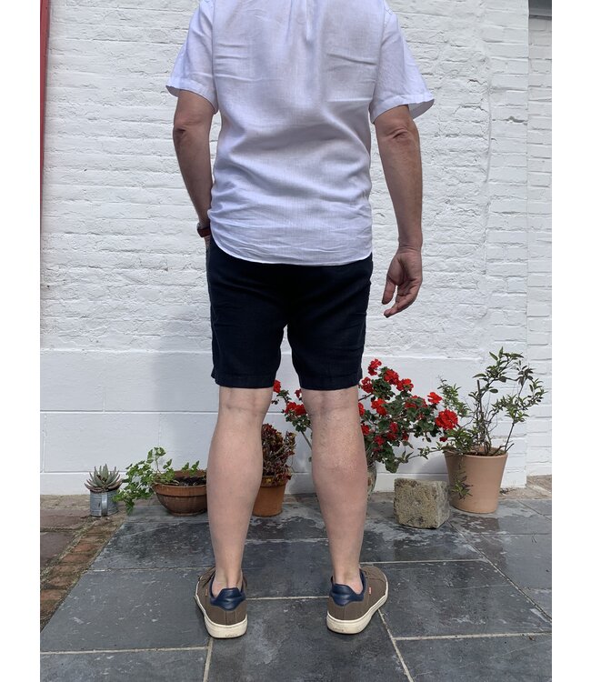 Le grenier du lin Navy linen Bermuda shorts