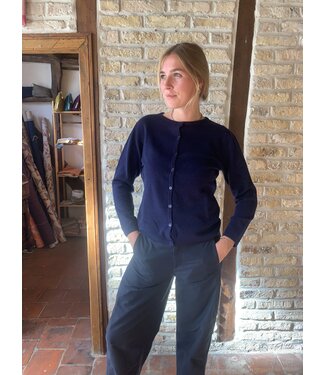 Women's 100% merino wool cardigan in navy blue