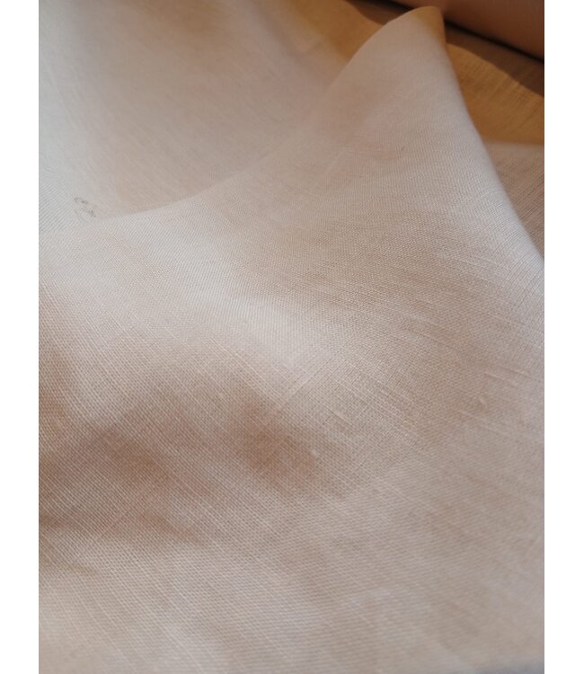 lichtroze linnen stof