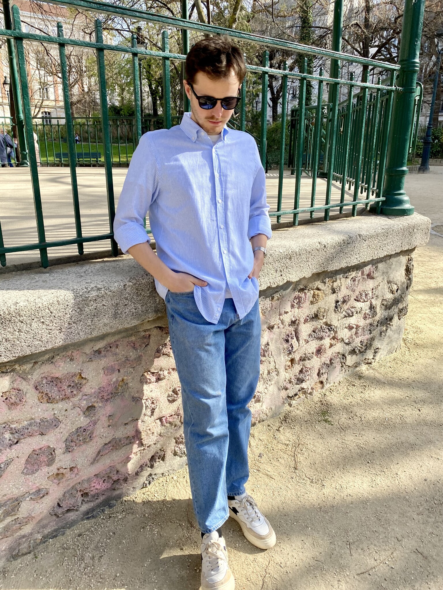 Chemise en lin : comment la porter avec élégance