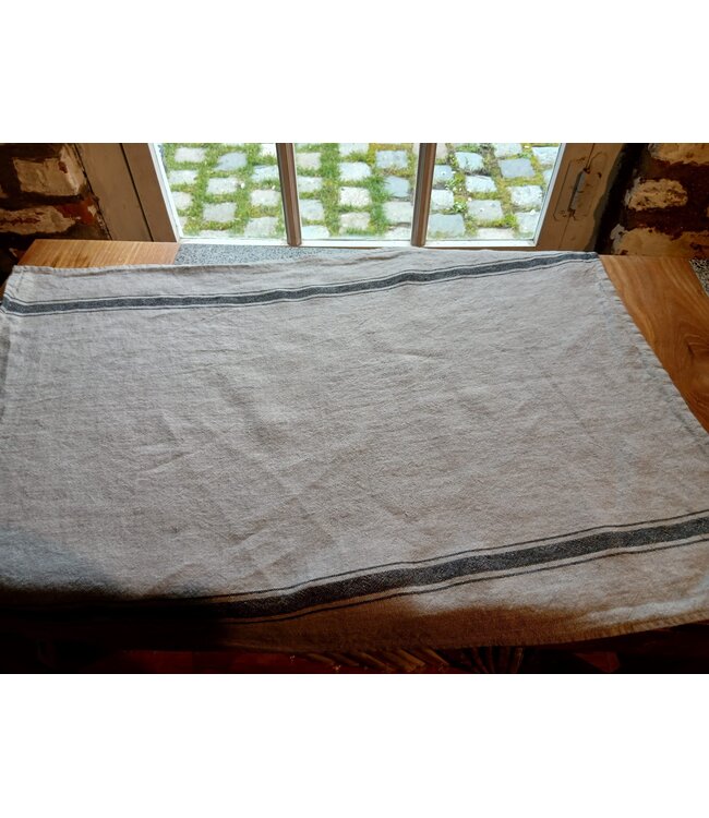 ZONZA linen tea towel