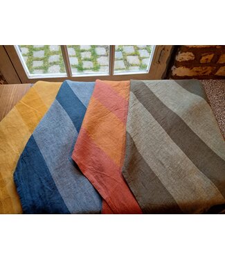 SANTA CRUZ linen tea towel