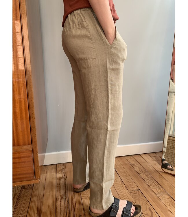 Unisex relaxed-fit linen trousers in sesame