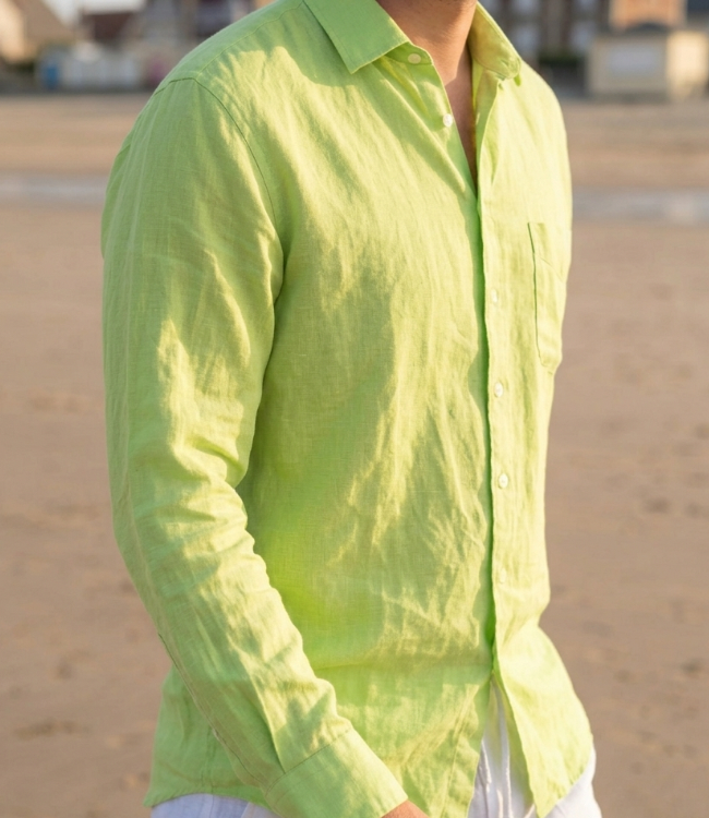 Le grenier du lin Chemise homme en lin pistache 100% – col classique