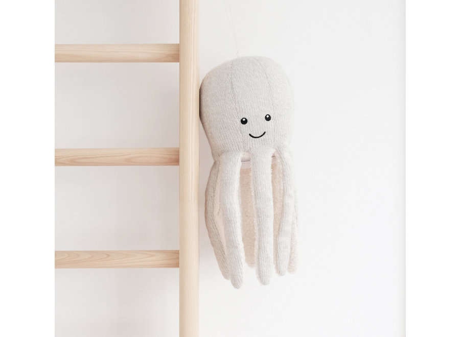 Olly soft toy bluetooth speaker