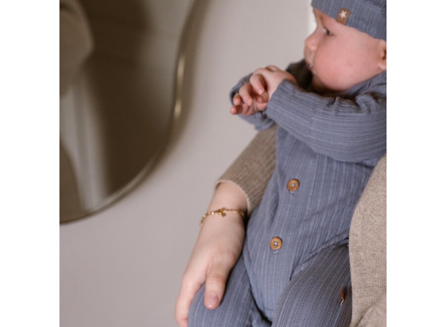 Jongens onesie + mutsje