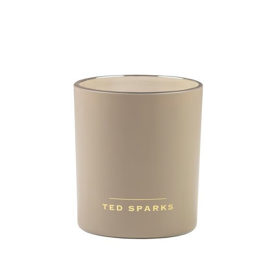 TED SPARKS - Demi - Tonka & Pepper