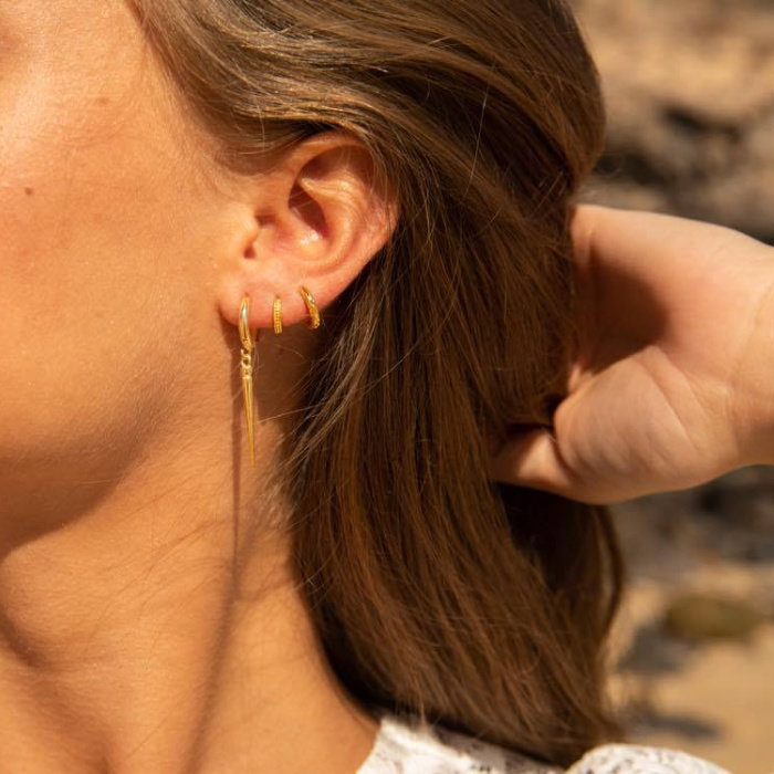 Hugging hoops Aliah 9mm - goldplated
