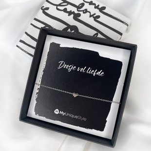 Giftbox hartjes armband - 925 zilver