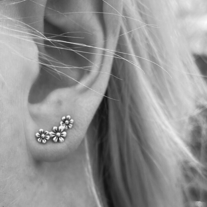 Sweet flower studs - 925 zilver