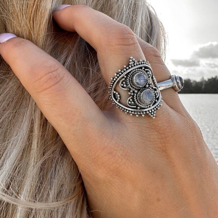 Moon Dreamer ring
