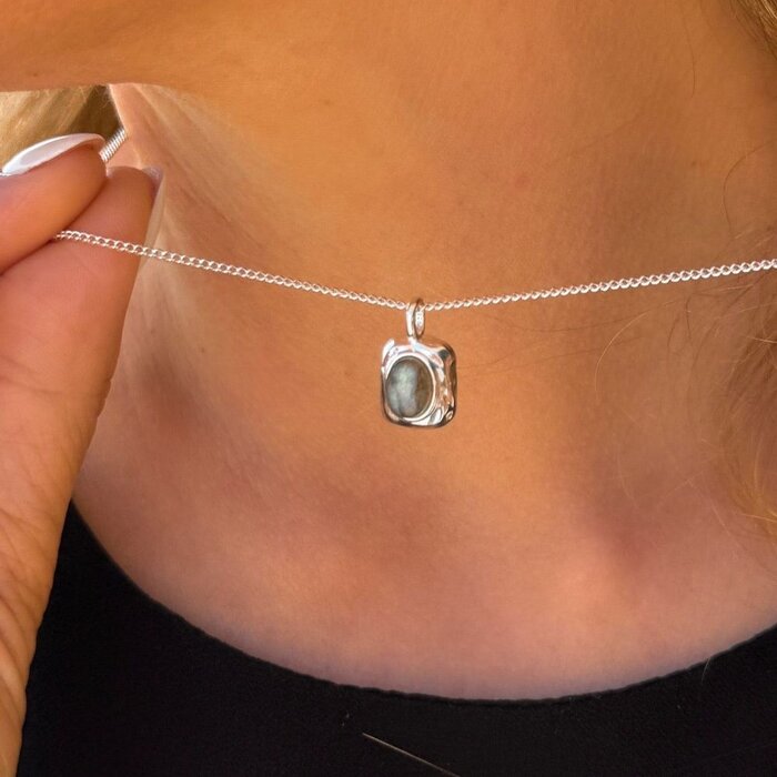 Labradorite ketting Ziva - 925 zilver