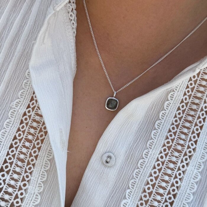 Labradorite ketting Niva - 925 zilver