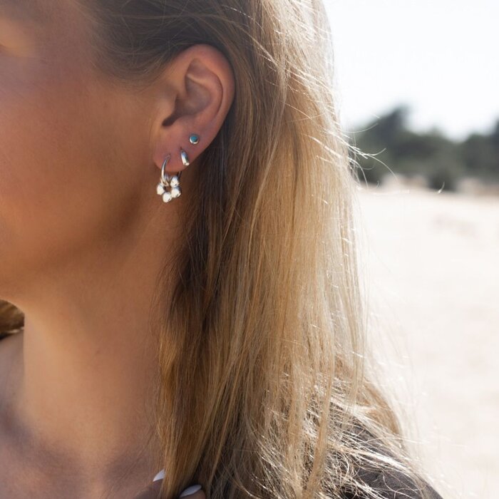 Bold Bloom huggies - 925 zilver