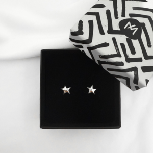 Edge Star oorknopjes - 925 zilver