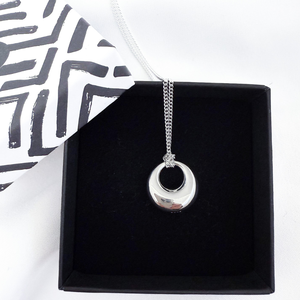 Clever sieradenset zilveren meisjes halsketting met hanger mini hart 8 mm eenvoudig aan beide zijden licht plastic gewelfd glanzend & fijne ketting anker 40 cm sterling zilver 925 Clever sieradenset zilveren meisjes halsketting met hanger mini hart 8 mm eenvoudig aan beide zijden licht plastic gewelfd glanzend & fijne ketting anker 40 cm sterling zilver 925