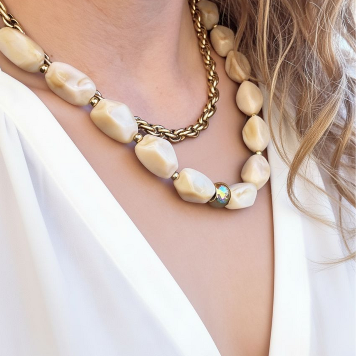 Bold Beads Necklace - Ivory White