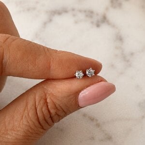 ZIrkonia oorknopjes - 925 zilver